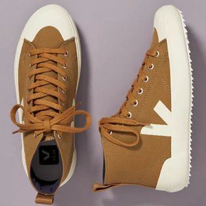 NEW Veja Nova High-Top Sneakers in TAN  (EU40)